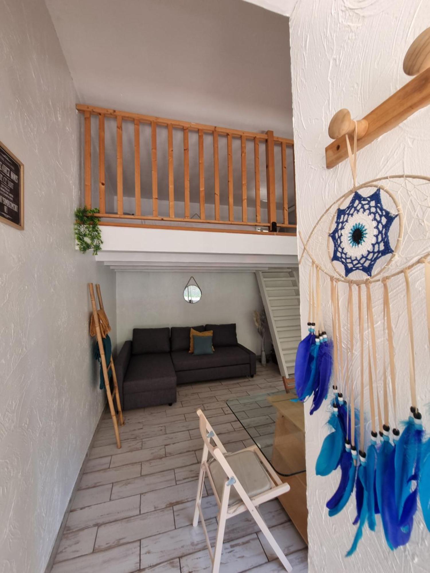 Loft Studio Avec Mezzanine, Limitrophe Monaco Рокбрюн-Кап-Мартин Екстериор снимка