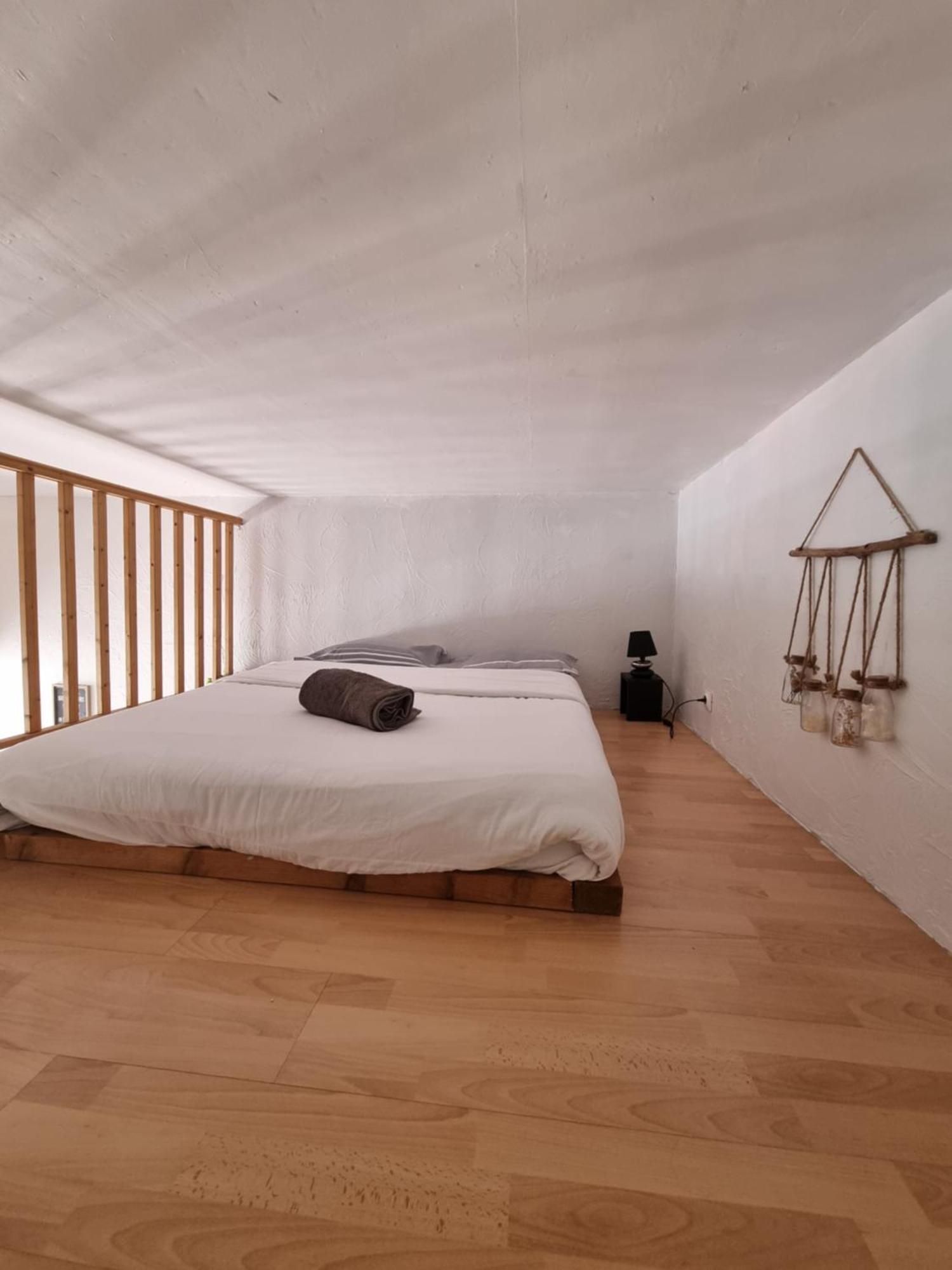 Loft Studio Avec Mezzanine, Limitrophe Monaco Рокбрюн-Кап-Мартин Екстериор снимка