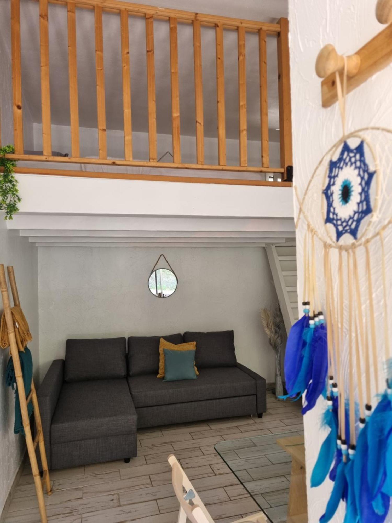 Loft Studio Avec Mezzanine, Limitrophe Monaco Рокбрюн-Кап-Мартин Екстериор снимка